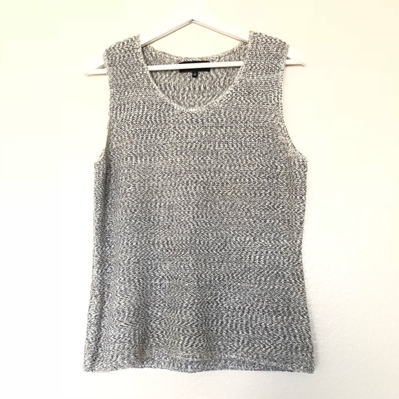Jones New York Tops - Jones New York Gray Sleeveless Top, Large